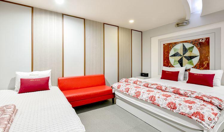 Click 21 Motel Puszan Kültér fotó