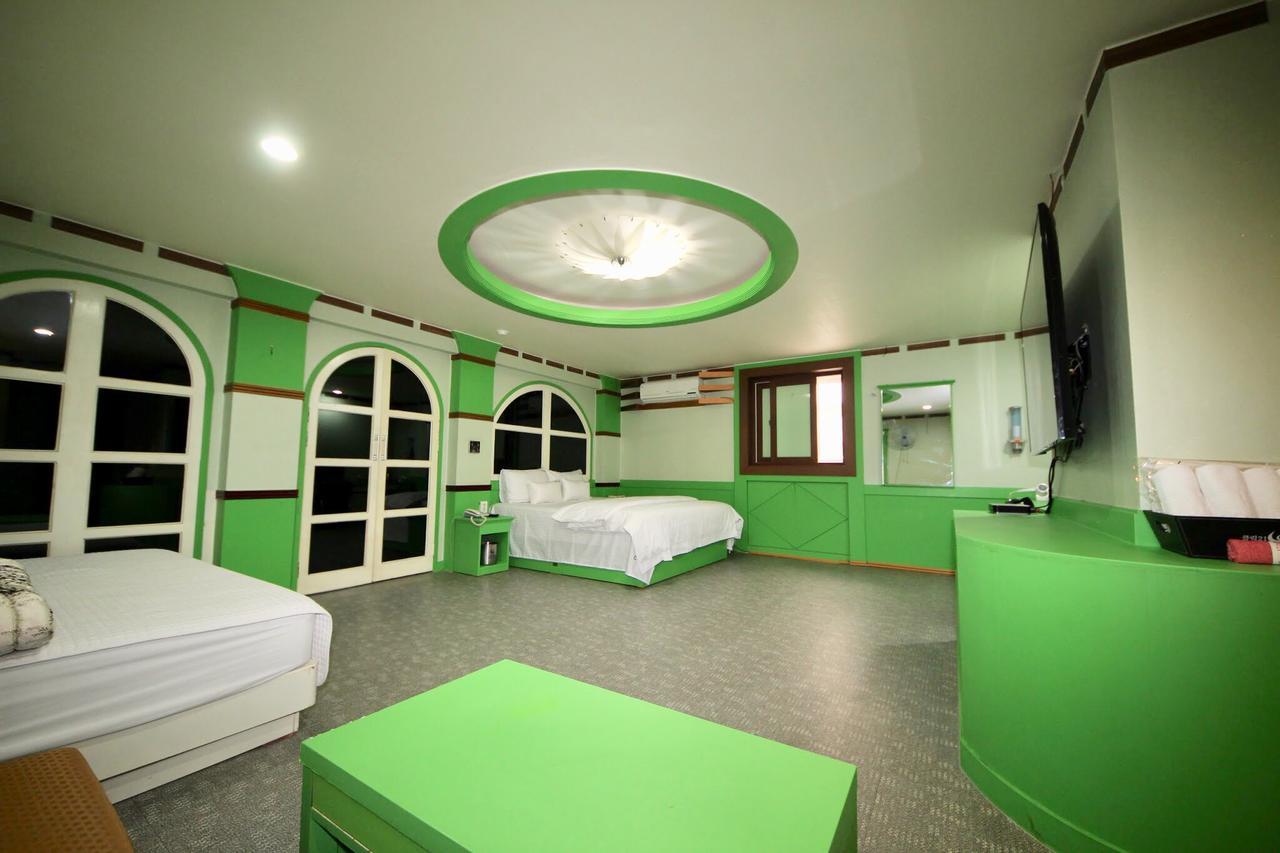 Click 21 Motel Puszan Kültér fotó