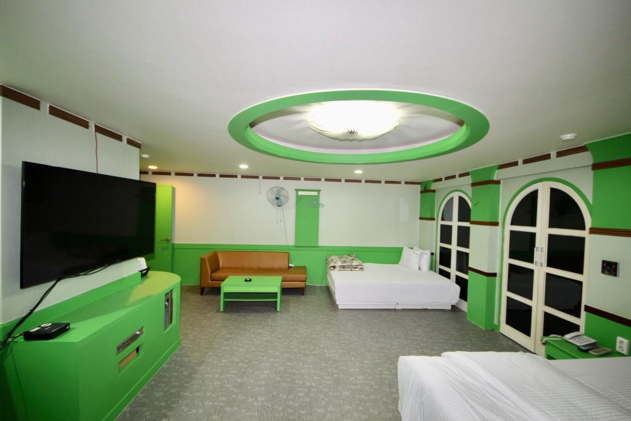 Click 21 Motel Puszan Kültér fotó